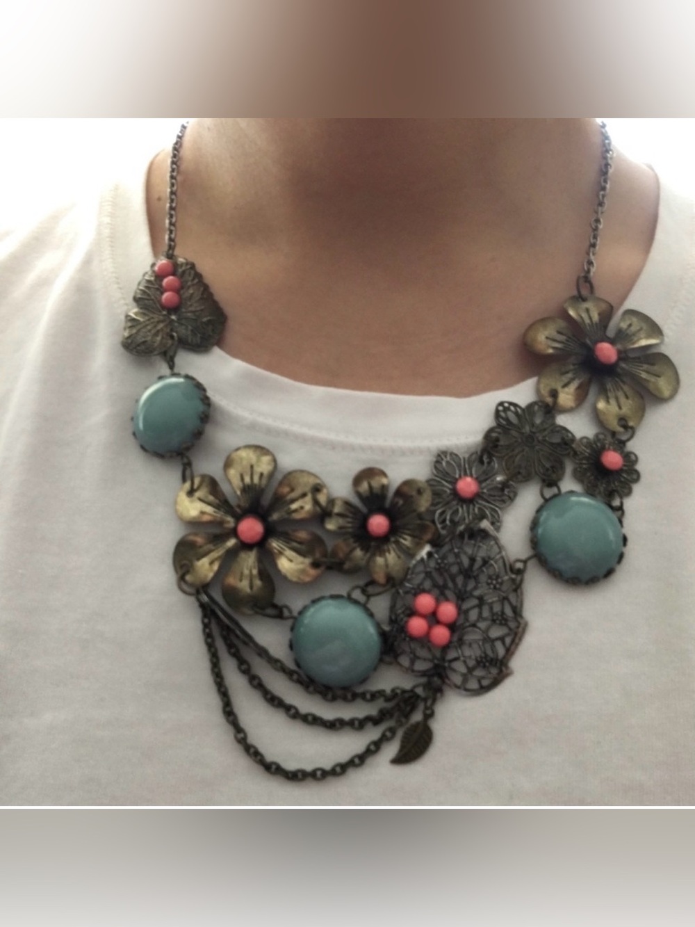 Floral statement necklace